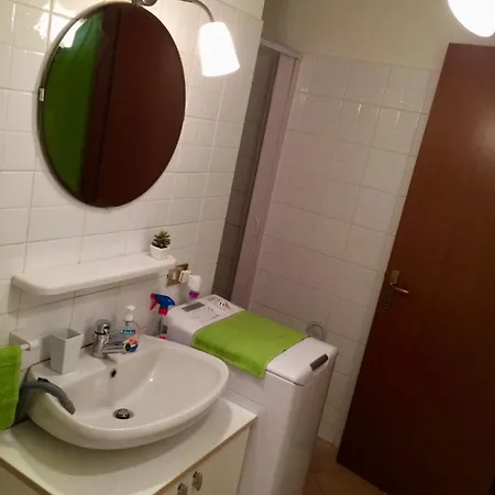 Ferienwohnung Brevi Periodi Reggio nell'Emilia Exterior foto